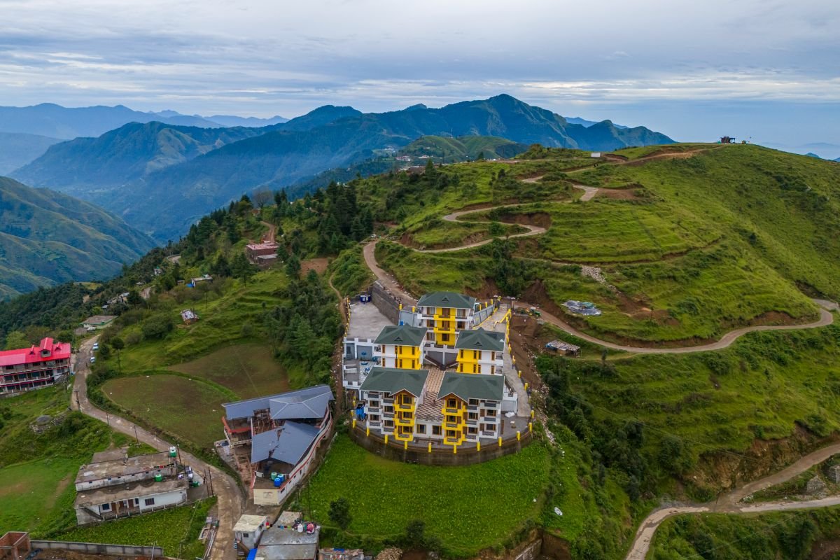 Dehradun To Chakrata Taxi Service